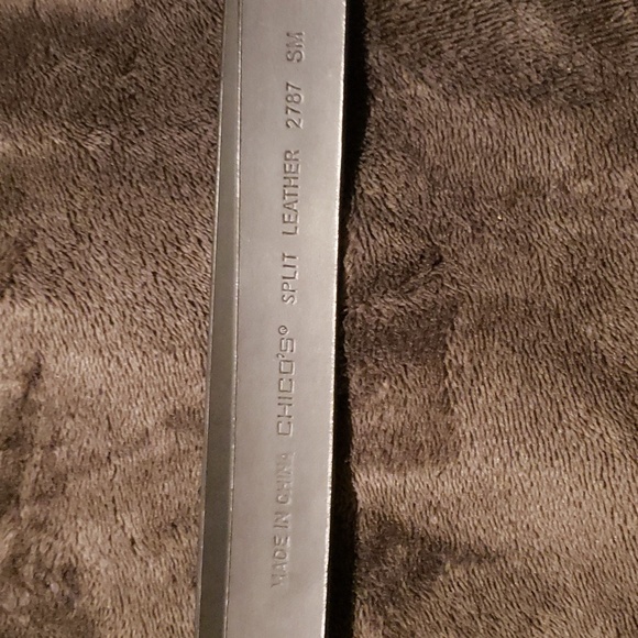 Chico's split leather belt - Picture 3 of 9